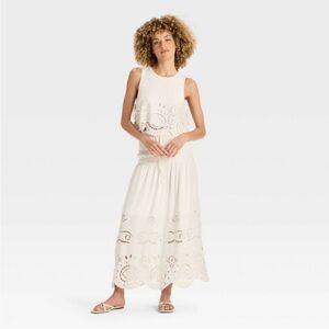 Future Collective Chic Cream Lace Maxi Skirt set